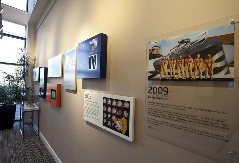 Hotel Rnli College 7