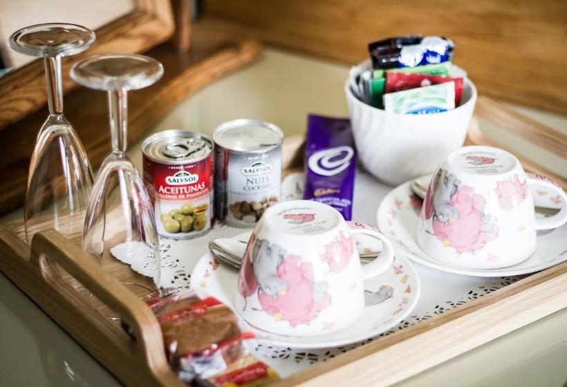 Hotel Leander Club 9