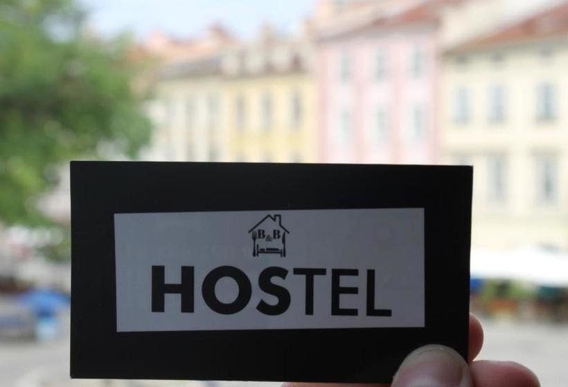 Bed & Breakfast Hostel