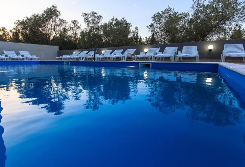 Hotel Scandinavian Home Of Ulcinj