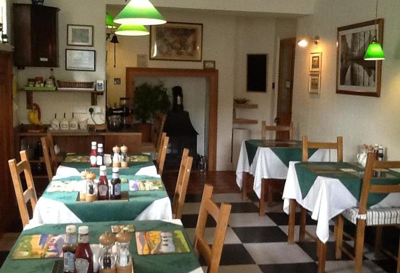 Bed and Breakfast Springbank Guest House 15