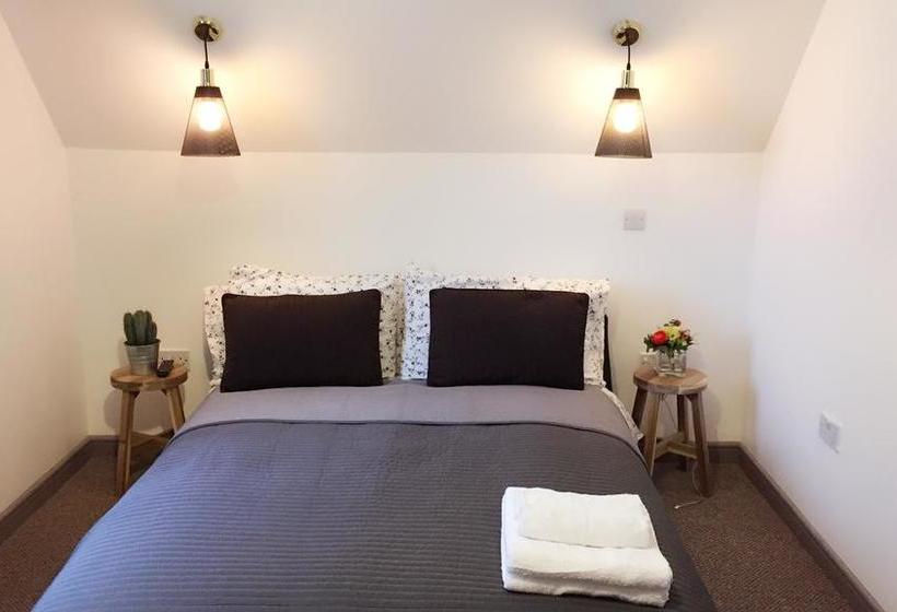 Bed and Breakfast Hills House 10