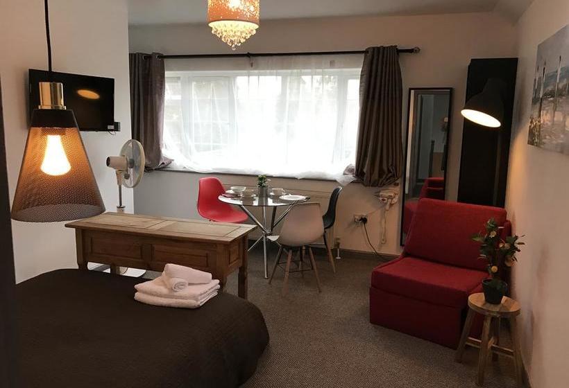 Bed and Breakfast Hills House 12