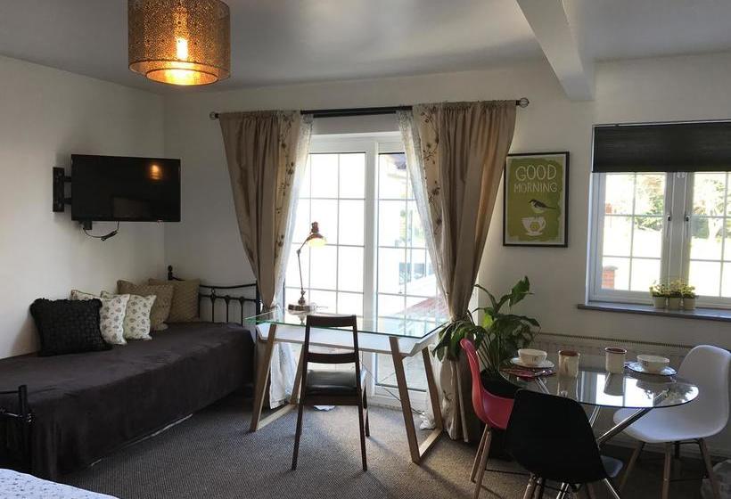 Bed and Breakfast Hills House 2