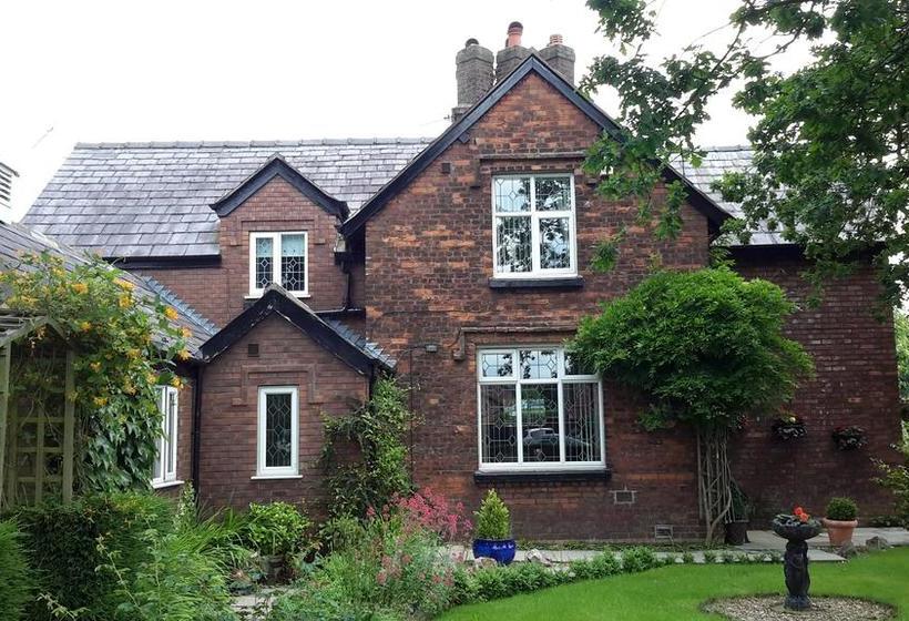 Bed and Breakfast The School House