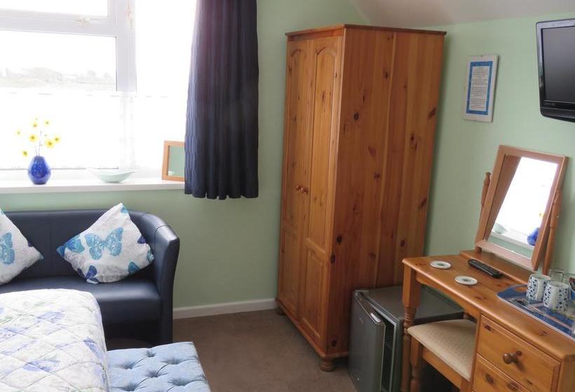 Bed and Breakfast Monterey Pines 16