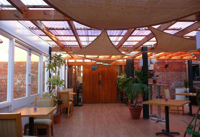 Willow Barn Hotel & Restaurant 17