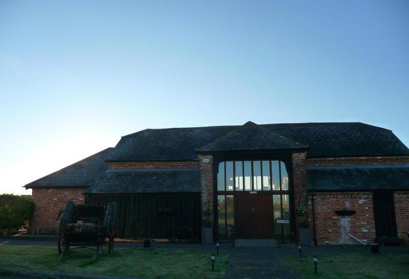 Willow Barn Hotel & Restaurant 19