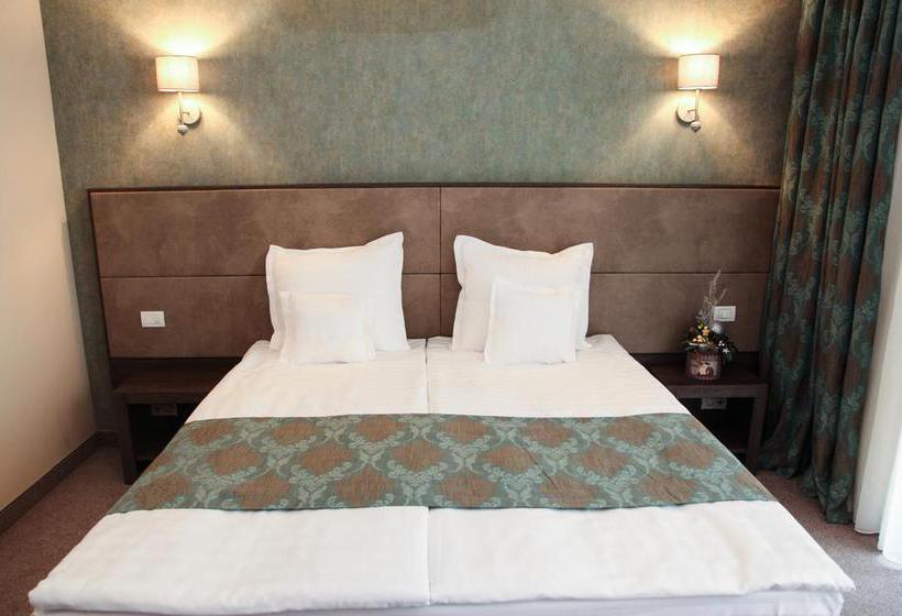 Hôtel Victoria Bulevard 9