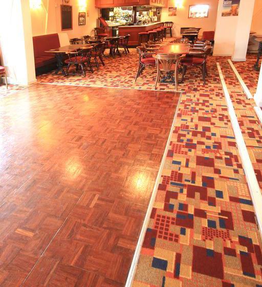 Godolphin Arms Hotel 19