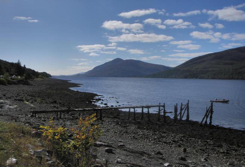 Clan Macduff Hotel 2