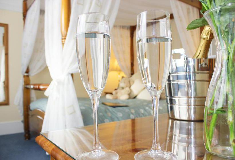 Bed and Breakfast Whitemoor House 2