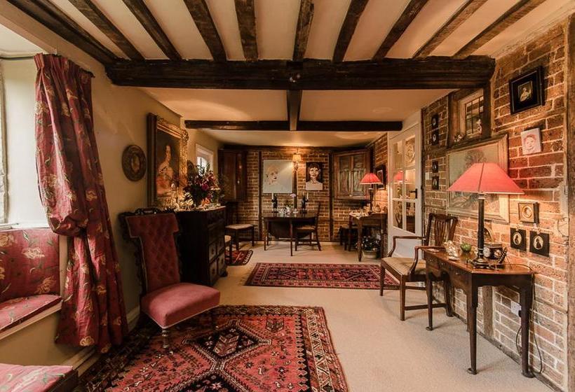 Bed and Breakfast Tudor Cottage Frampton 13