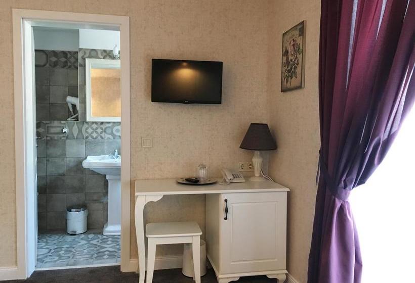 Family Hotel Agoncev 10