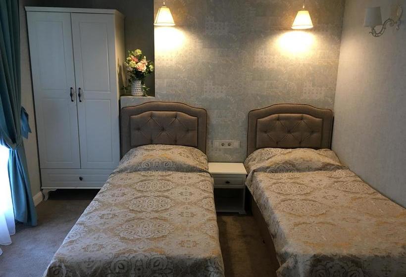 Family Hotel Agoncev 11