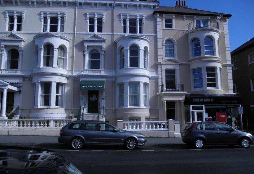 Bed and Breakfast The Queens Lodge