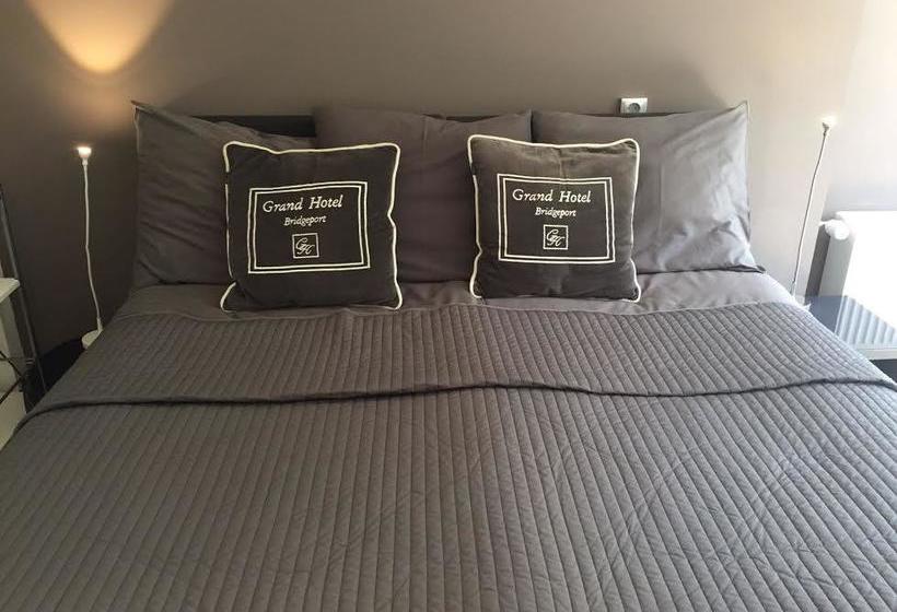 Bed and Breakfast Mambo At The Beach