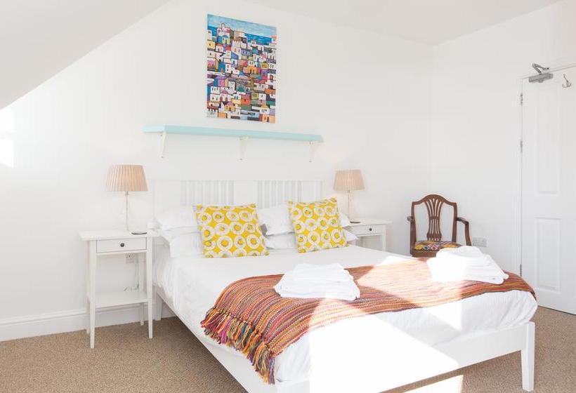 3 Porthminster B&b 12