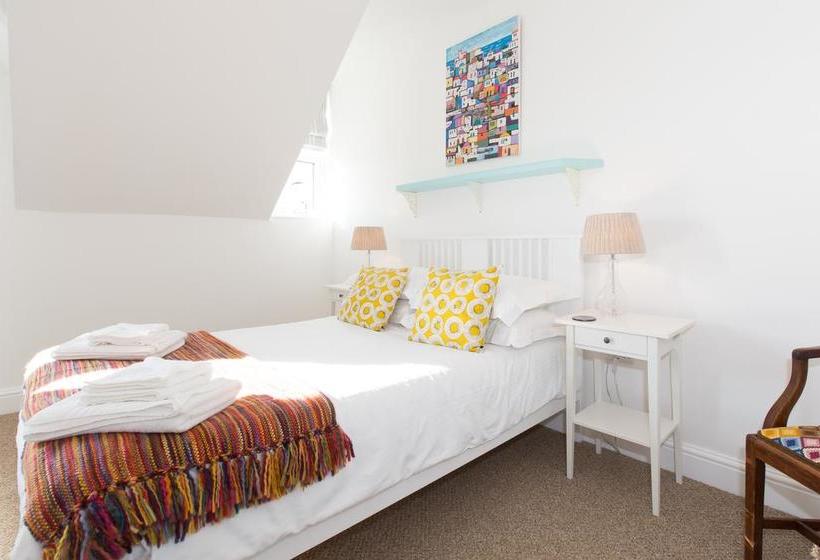 3 Porthminster B&b 13