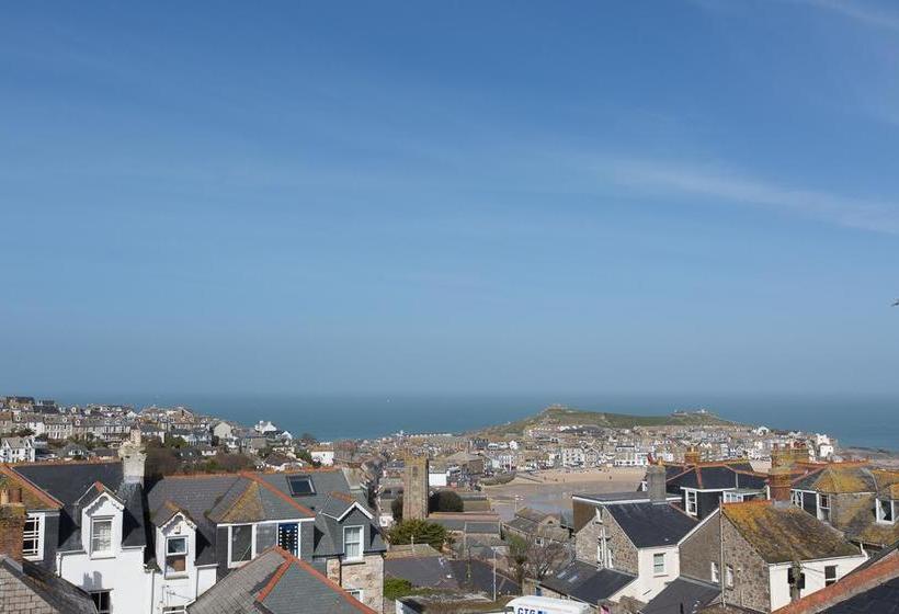 3 Porthminster B&b 8