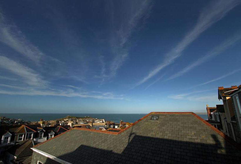 Bed and Breakfast Rivendell Guest House 4