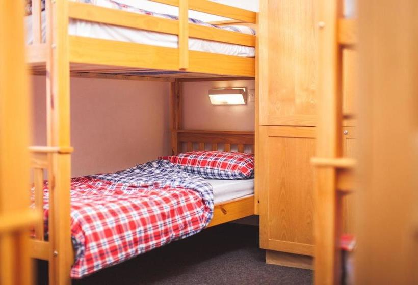 White Park Bay Youth Hostel 18