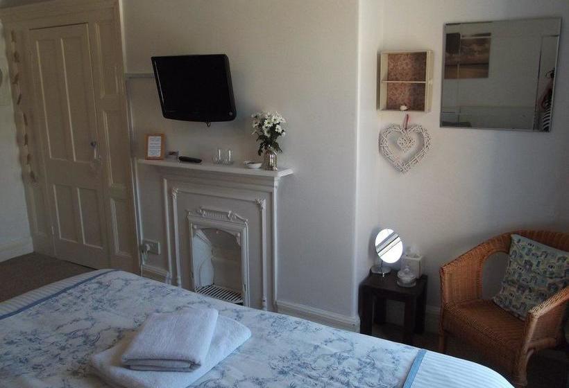 Beachside Bed And Breakfast 11