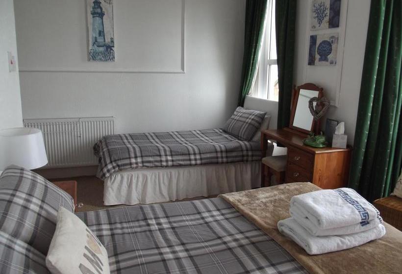 Beachside Bed And Breakfast 15