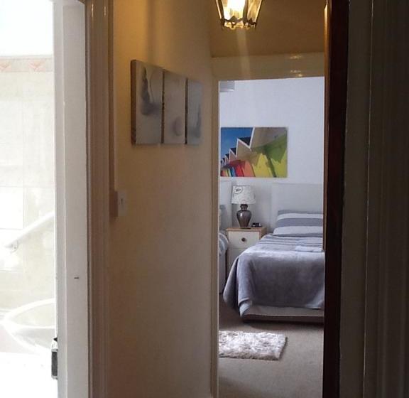 Beachside Bed And Breakfast 20