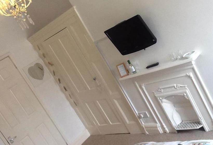 Beachside Bed And Breakfast 4