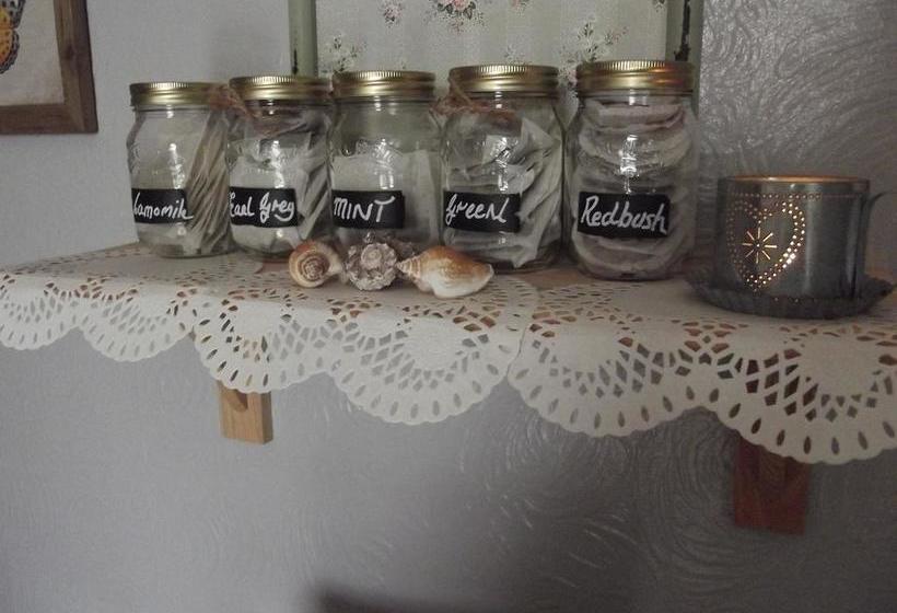 Beachside Bed And Breakfast 9