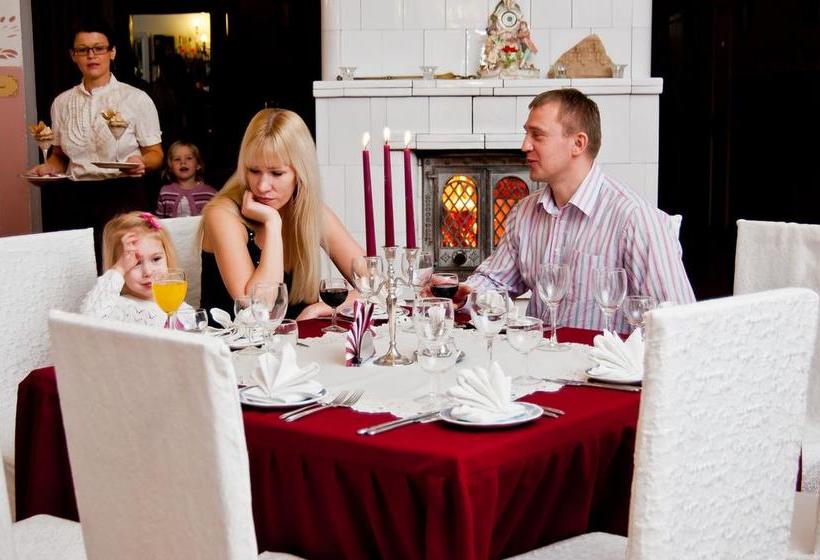 Hôtel Cantervilla Castle 8