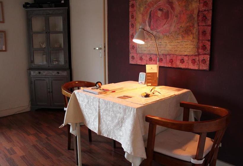 Bed and Breakfast De Auw Sjoekelaatfabriek