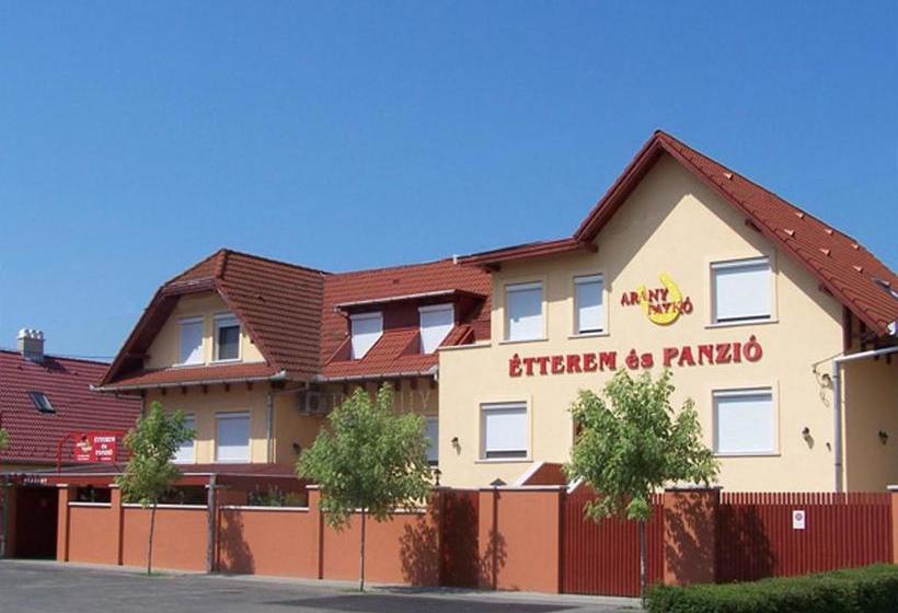 Arany Patkó Hotel & étterem