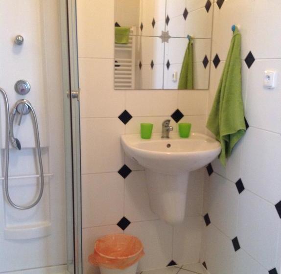 Bed And Breakfast Kyti Ka 10