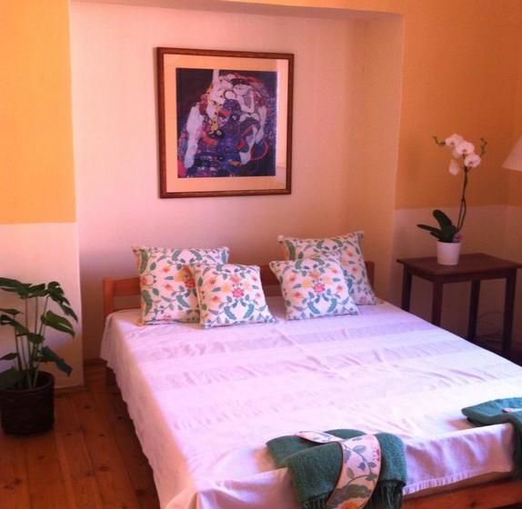 Bed And Breakfast Kyti Ka 6