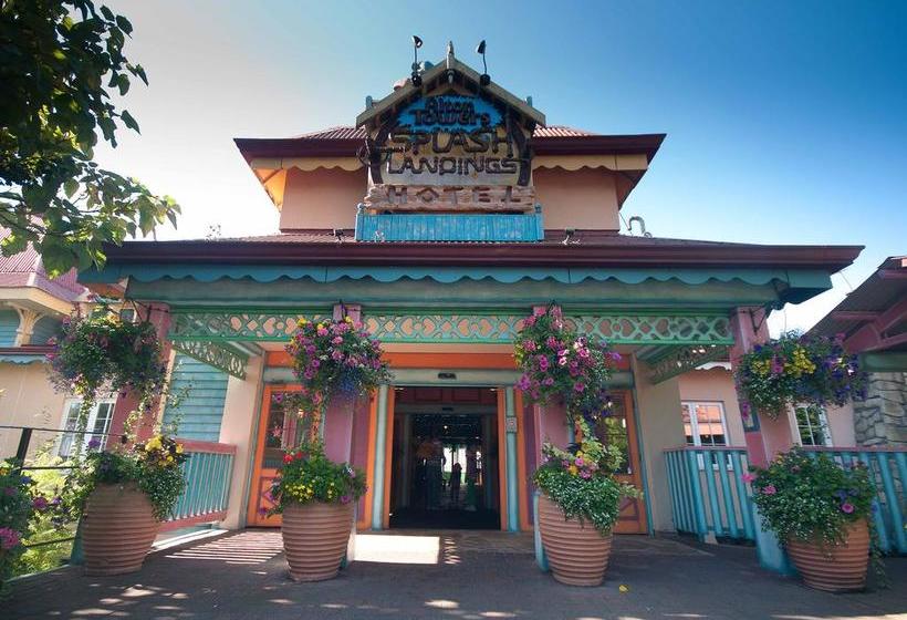 Hotel Splash Landings