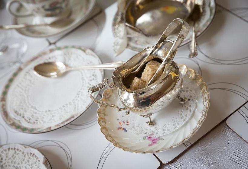 Higher Gitcombe Luxury B&b 13