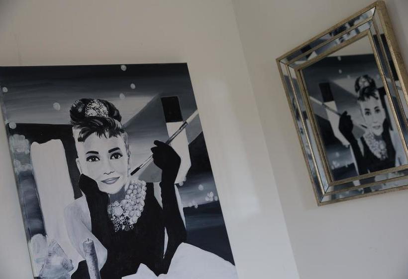 Higher Gitcombe Luxury B&b 15