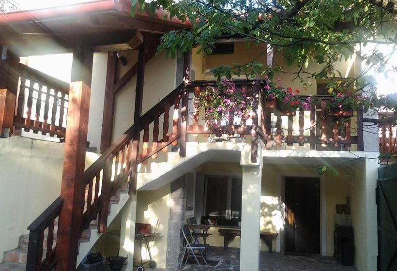 Bed and Breakfast Apartments Hemingway House