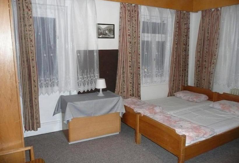 Ostello Chata Jit Enka 2