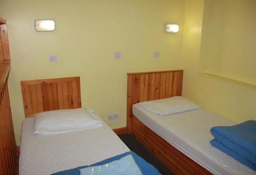Bushmills Youth Hostel 13
