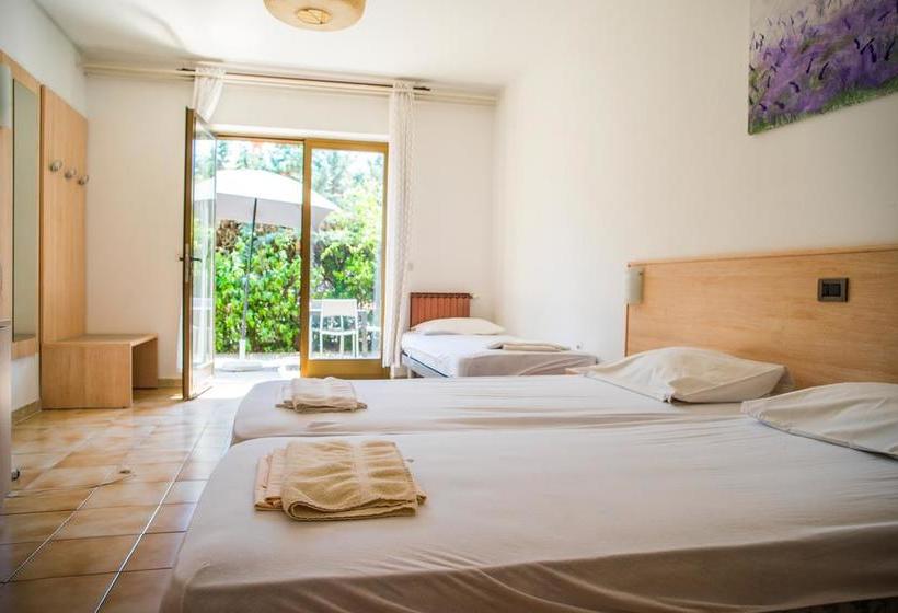 The Trumpet And Cloud Hostel