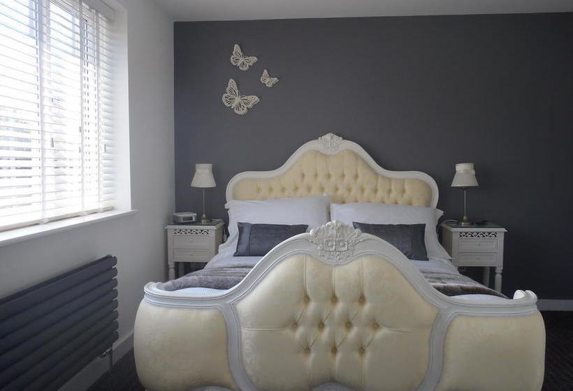 Bed & Breakfast Treveader House 11