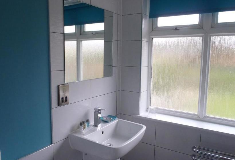 Bed & Breakfast Treveader House 15