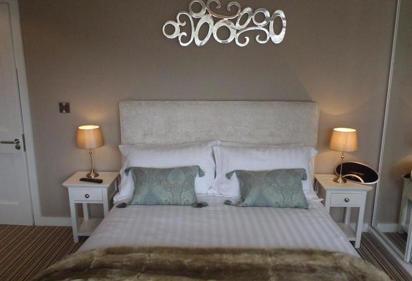 Bed & Breakfast Treveader House 16