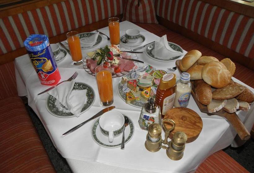 Bed and Breakfast Frühstückspension Almcasino 15