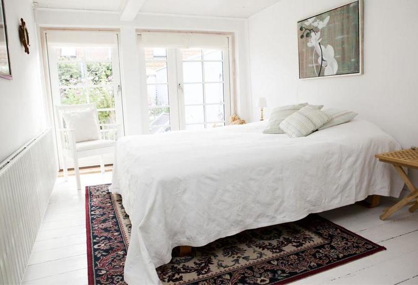 Bed and Breakfast Bed&Breakfast Nostalgi Marstal