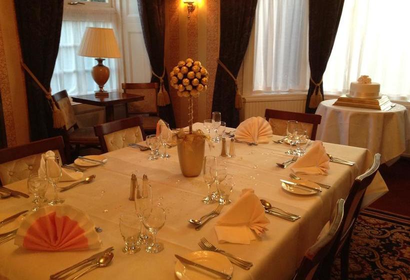 The Gretna Chase Hotel 4