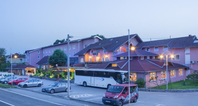 Hotel Mirjana & Rastoke